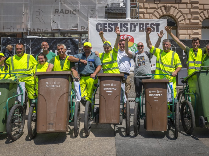 Utrka komunalnih radnika na trokolicama obilježila jubilarno 30. izdanje festivala Cest is d’Best